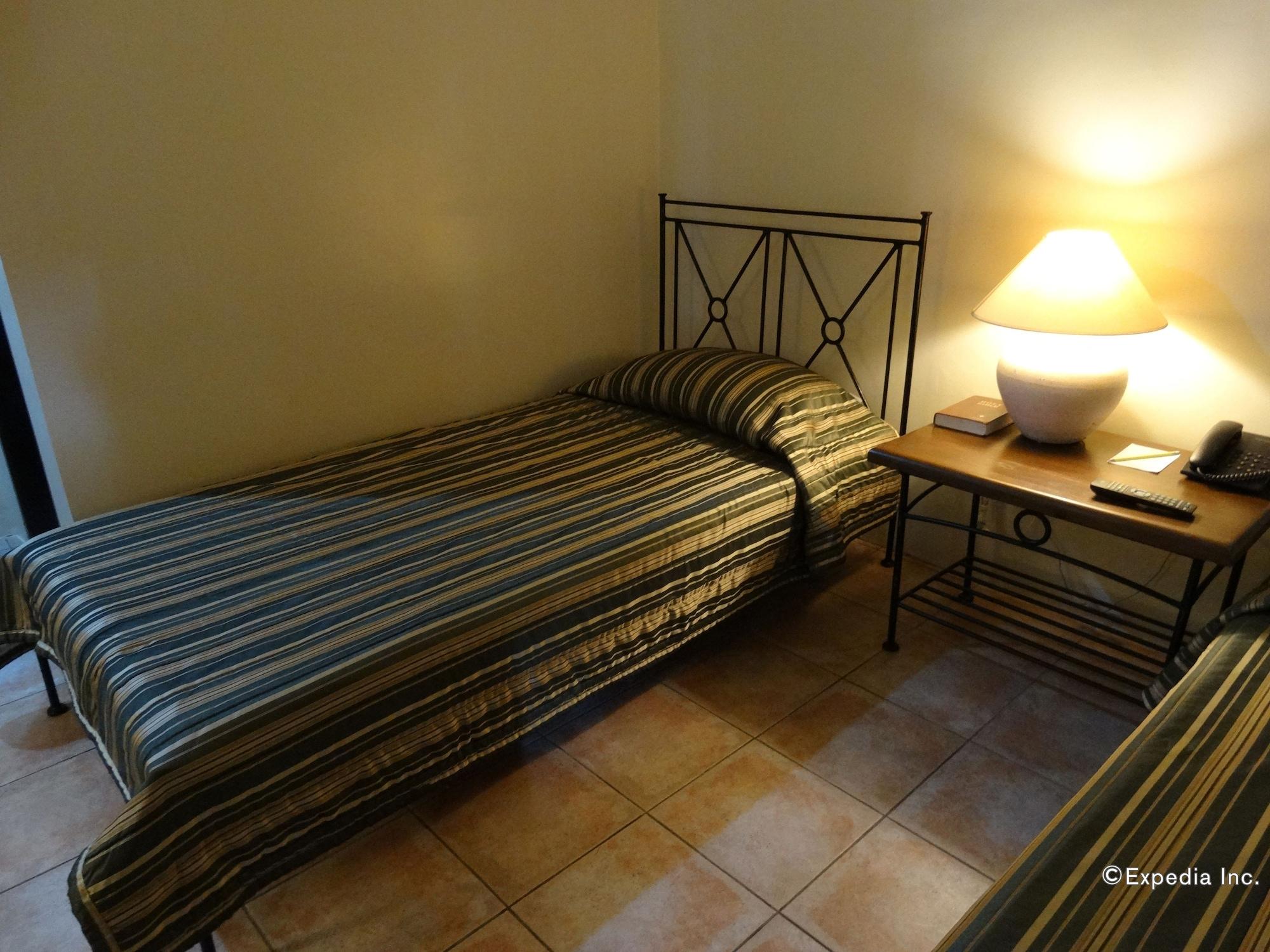 Citystate Asturias Hotel Palawan Puerto Princesa Ngoại thất bức ảnh
