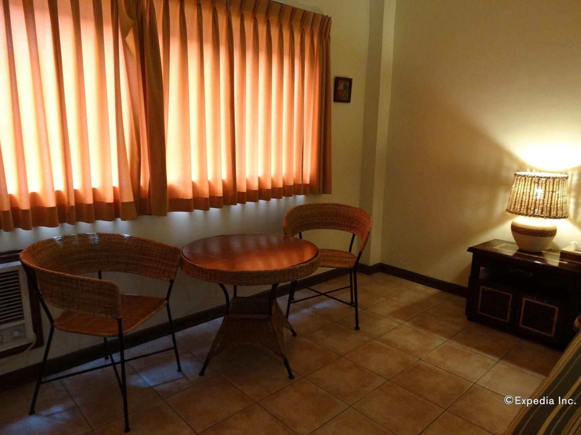 Citystate Asturias Hotel Palawan Puerto Princesa Ngoại thất bức ảnh