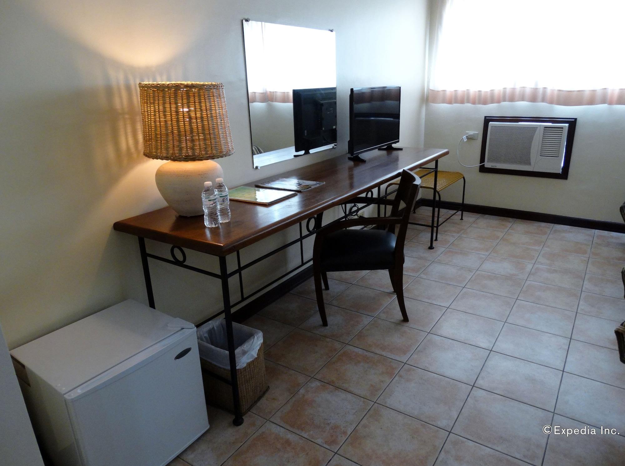 Citystate Asturias Hotel Palawan Puerto Princesa Ngoại thất bức ảnh