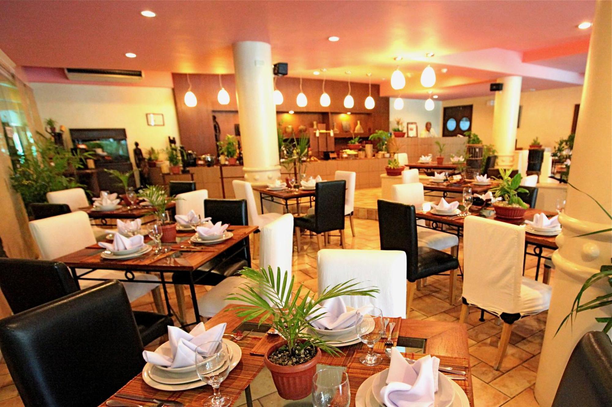 Citystate Asturias Hotel Palawan Puerto Princesa Ngoại thất bức ảnh